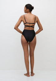 Wrap Triangle Top - Black - Matteau